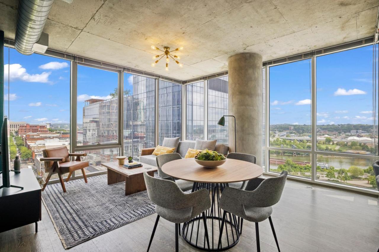 2 Bed | 2 Bath Suite